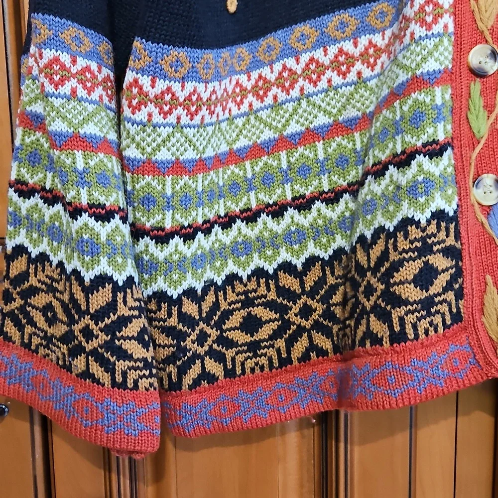 Vintage French Connection embroidered cardigan size medium